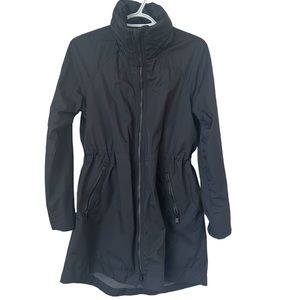 Rain jacket aritzia the group by babaton size XS